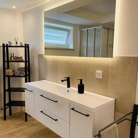 Entspannte Souterrain